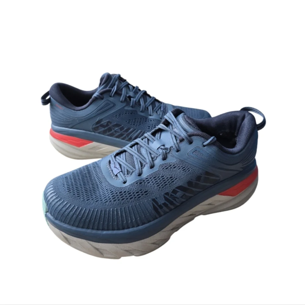 Hoka One One excellent defect